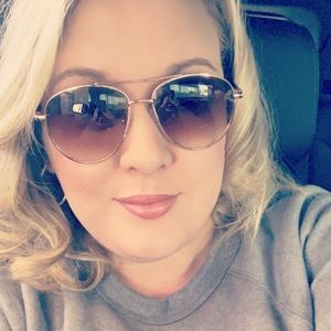 Meet your Posher, Brandi